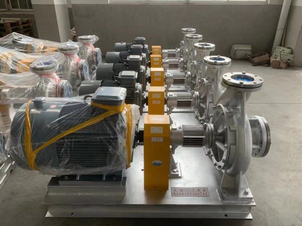 WRY系(xì)列新一代高效(xiao)節能循環油泵(bèng)