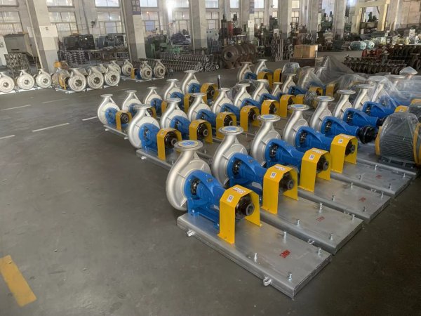 WRB不鏽(xiù)鋼耐腐蝕離心(xin)泵